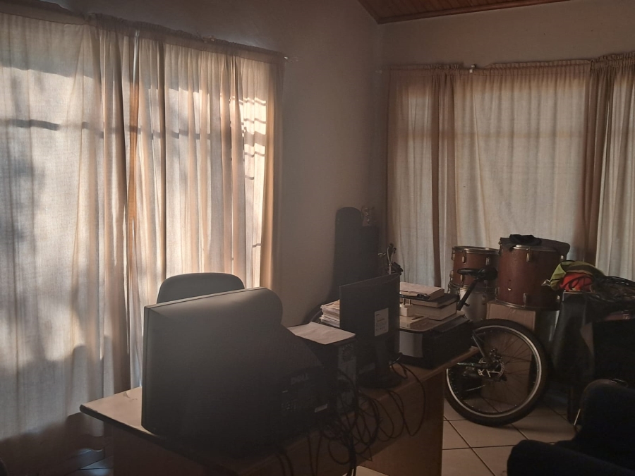 5 Bedroom Property for Sale in Brits North West
